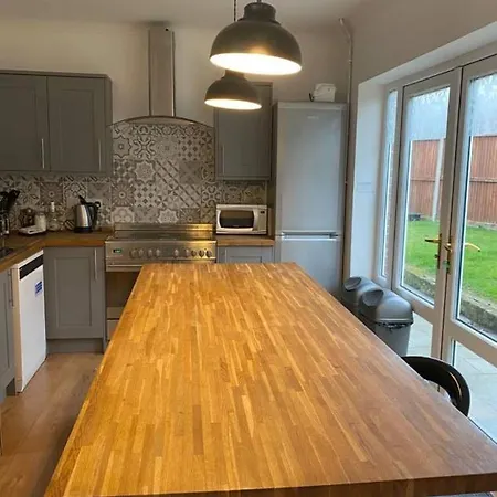 Huge 6 Bedroom House In Sheringham Exterior photo