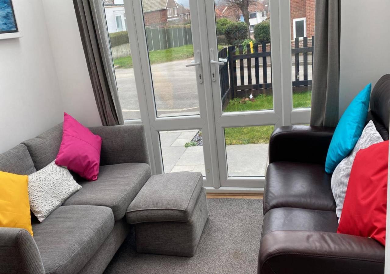 Huge 6 Bedroom House In Holiday home *